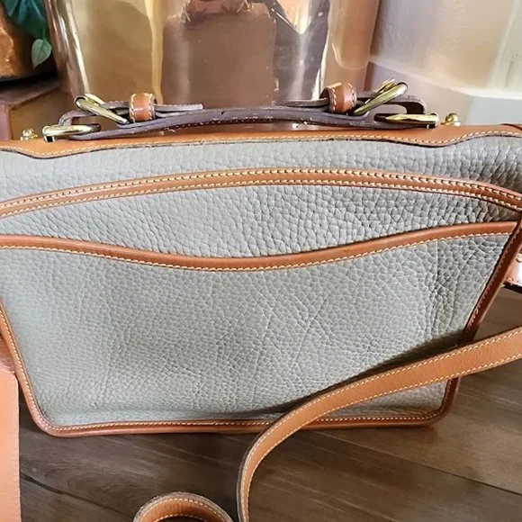 Dooney and Bourke Carrier Bag